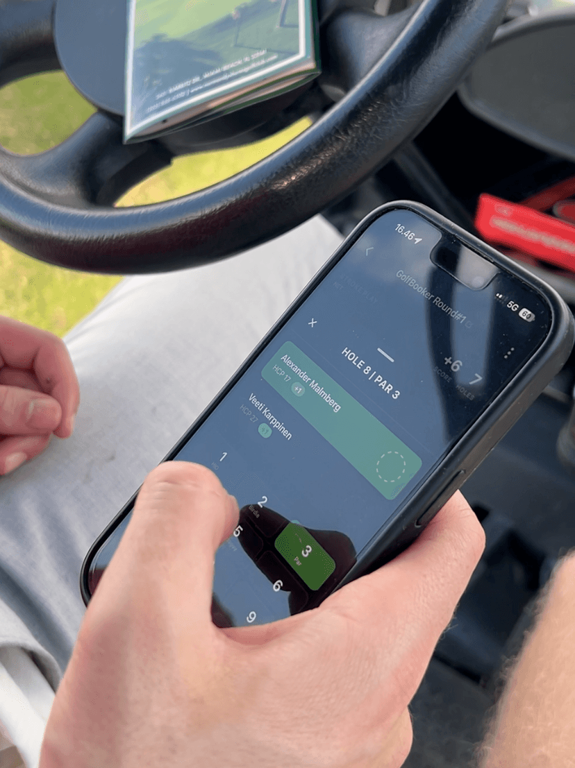 Registrering av resultat i GolfBooker-appen under rundan